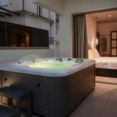 Cove Luxury Aparthotel Agia Galini