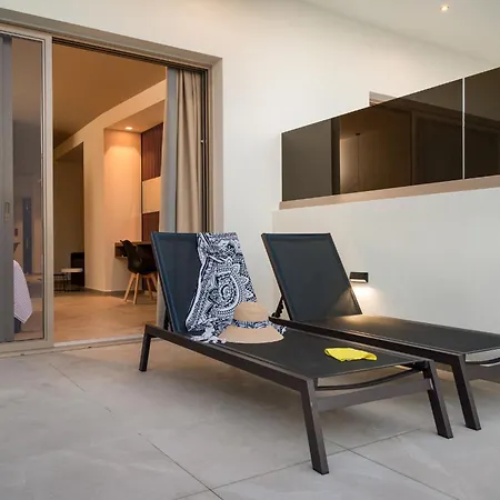 Cove Luxury